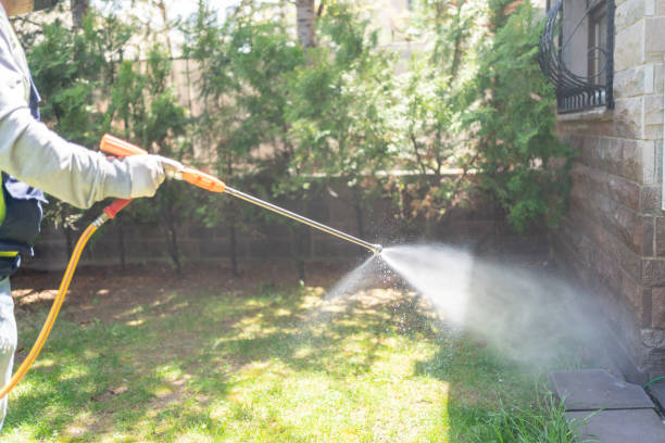 Best Wildlife Control Services  in Sacred Heart University, CT